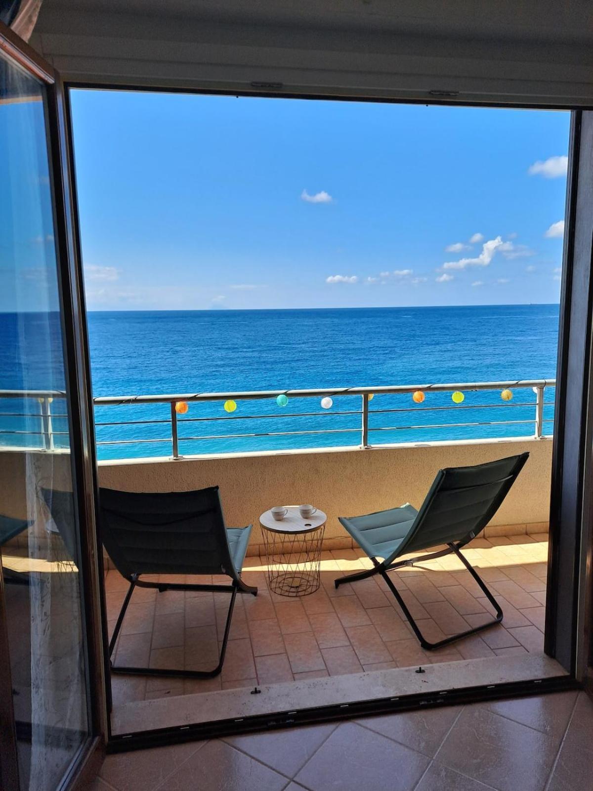 Sea House Bagnara Calabra Apartment Exterior photo